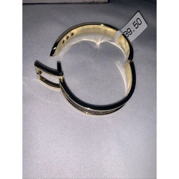 Macy’s Belt buckle design Gold  coloured bracelet Fashion Jewelry - Picture 9 of 12